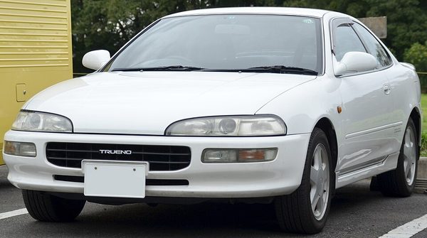 カローラレビン/スプリンタートレノ AE101 の外観写真