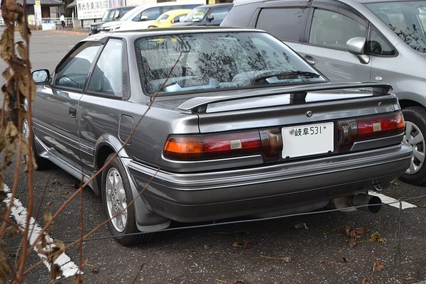 カローラレビン/スプリンタートレノ AE92 の外観写真