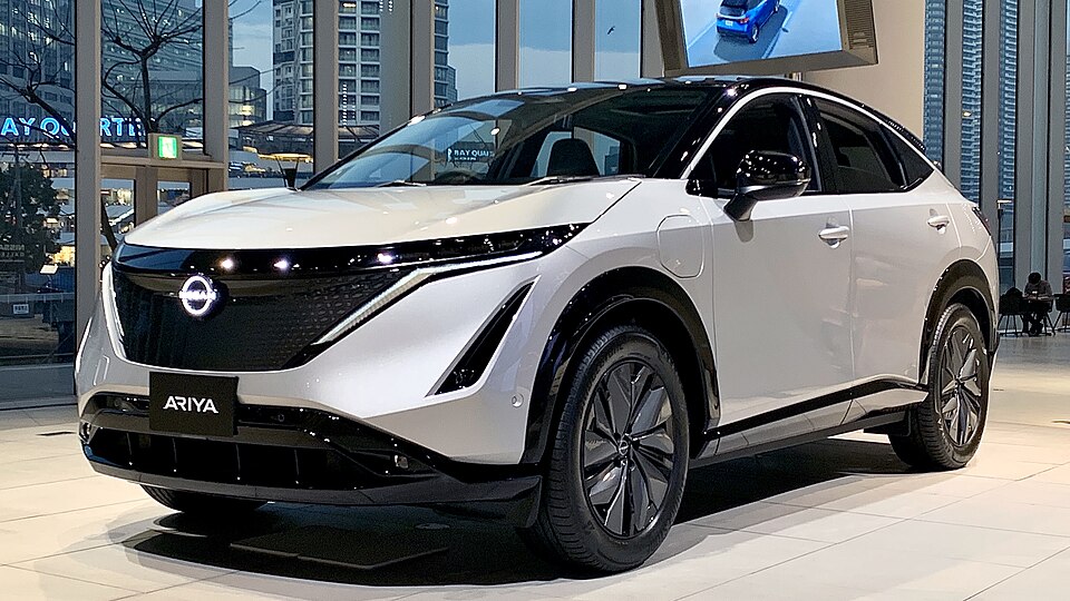 日産 アリア