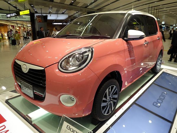 ブーン 3代目 スタイル