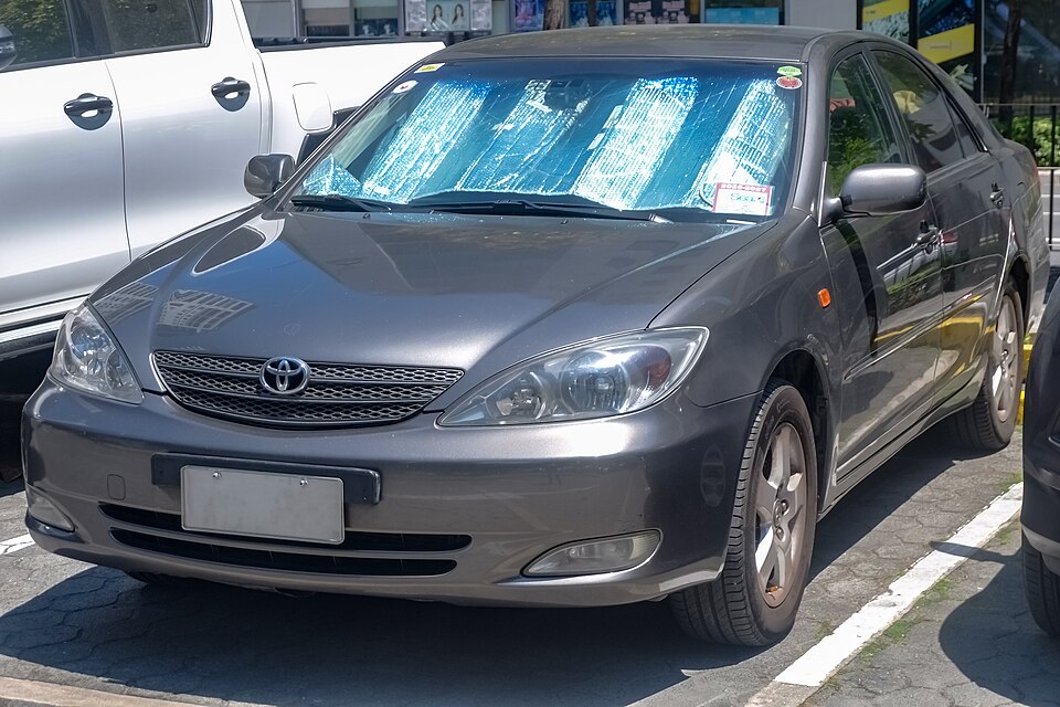 トヨタ カムリ 8代目 の外観写真