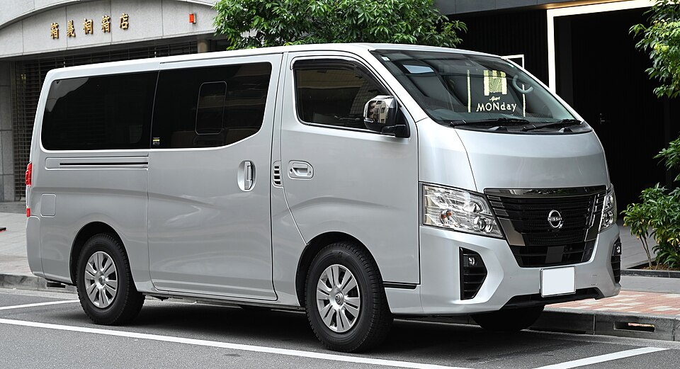 日産 キャラバン 5代目 の外観写真