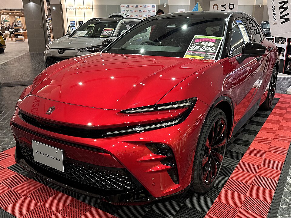 トヨタ クラウン スポーツ 初代 の正面写真