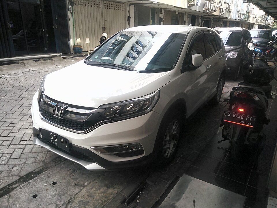 ホンダ CR-V 4代目 の正面写真