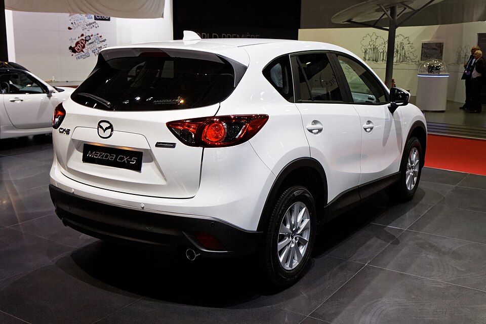 マツダ CX-5 初代 の外観写真