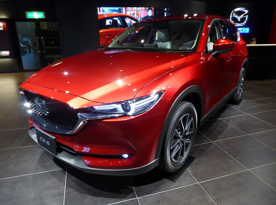 マツダ CX-5 2代目 通期 の写真