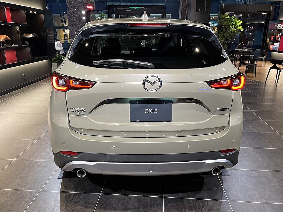 マツダ CX-5 2代目 の外観写真