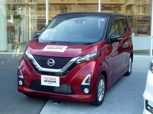 デイズ 2代目 前期 ハイウェイスター