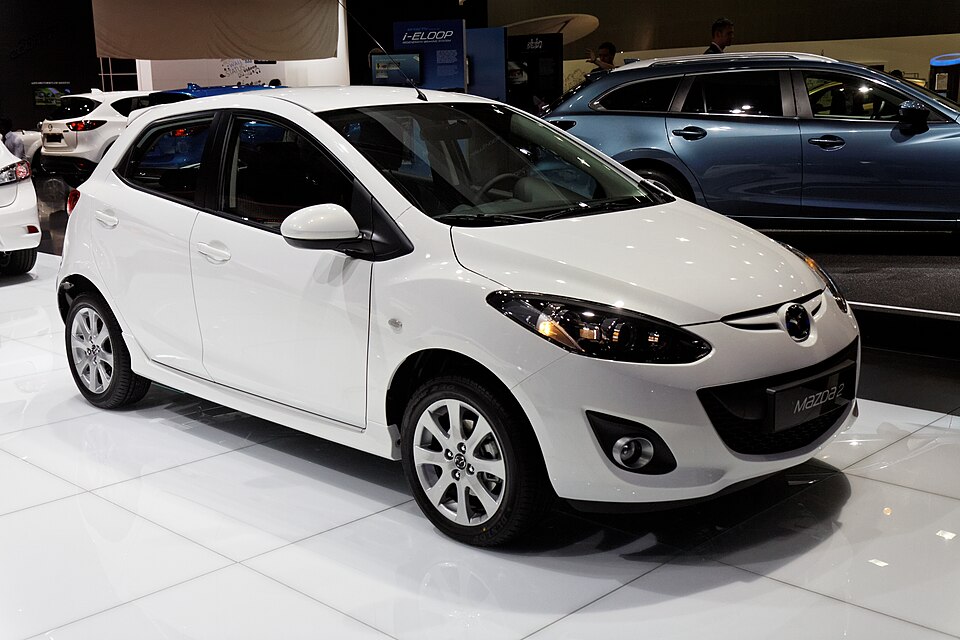 マツダ デミオ/MAZDA2 3代目 の外観写真