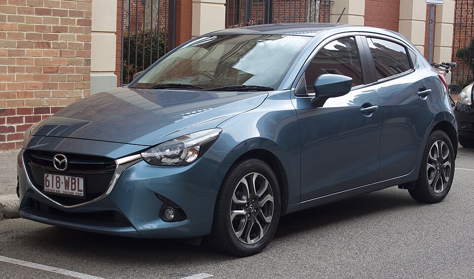 マツダ デミオ／MAZDA2 4代目 の外観写真