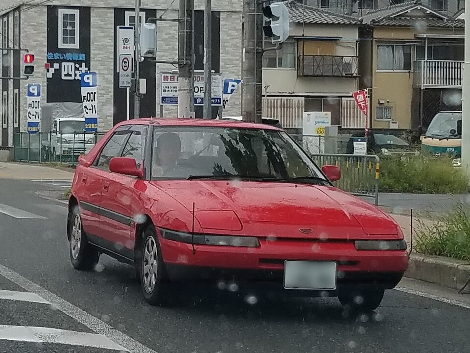 マツダ ファミリア 6代目 の外観写真
