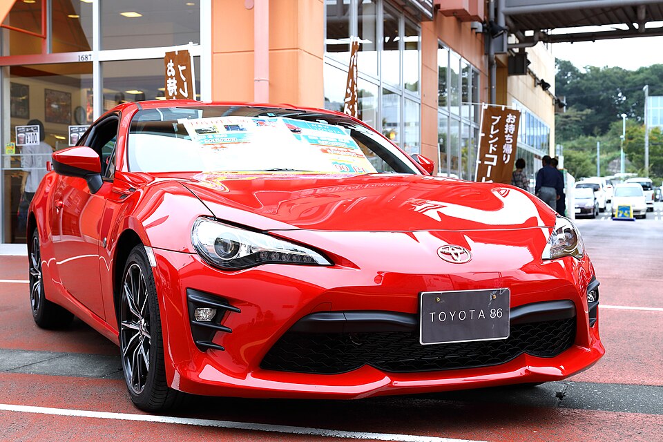 トヨタ 86／GR86 初代 の正面写真