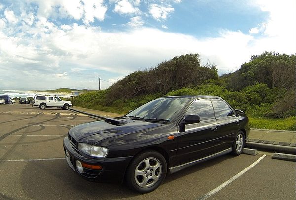 インプレッサ 初代 (GC/GF) の外観写真