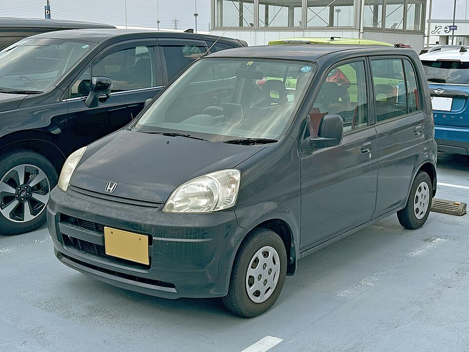 ホンダ ライフ 3代目 の正面写真