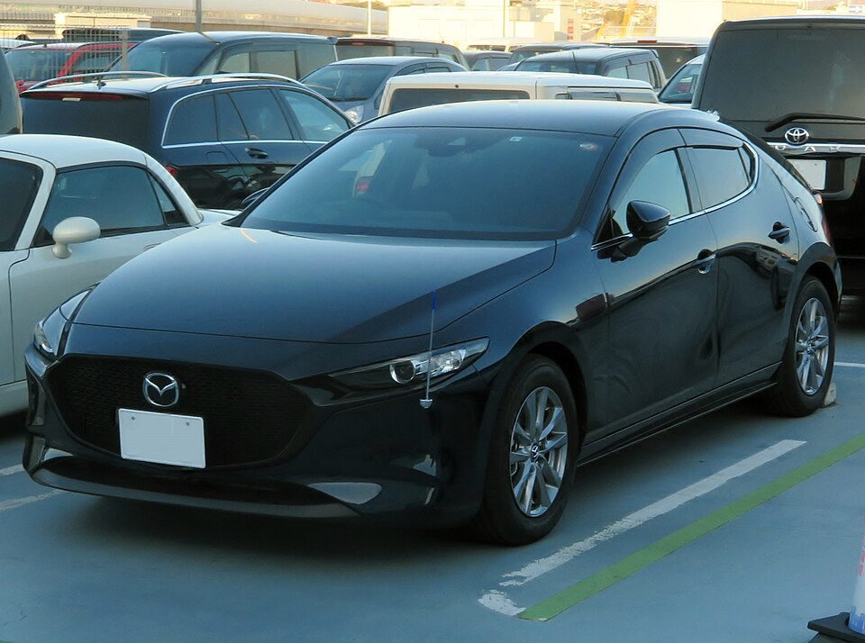 マツダ アクセラ／MAZDA3 MAZDA3 (BP) の正面写真