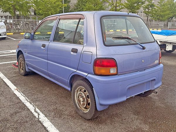 ミラ 4代目 の後方写真
