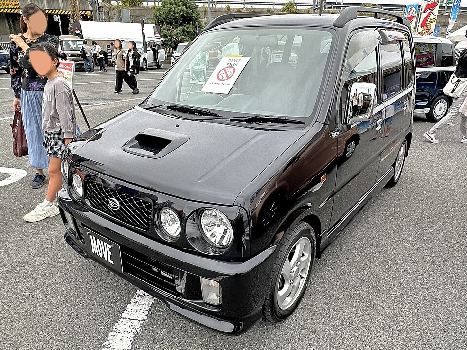 ムーヴ 2代目 カスタム カスタム の顔