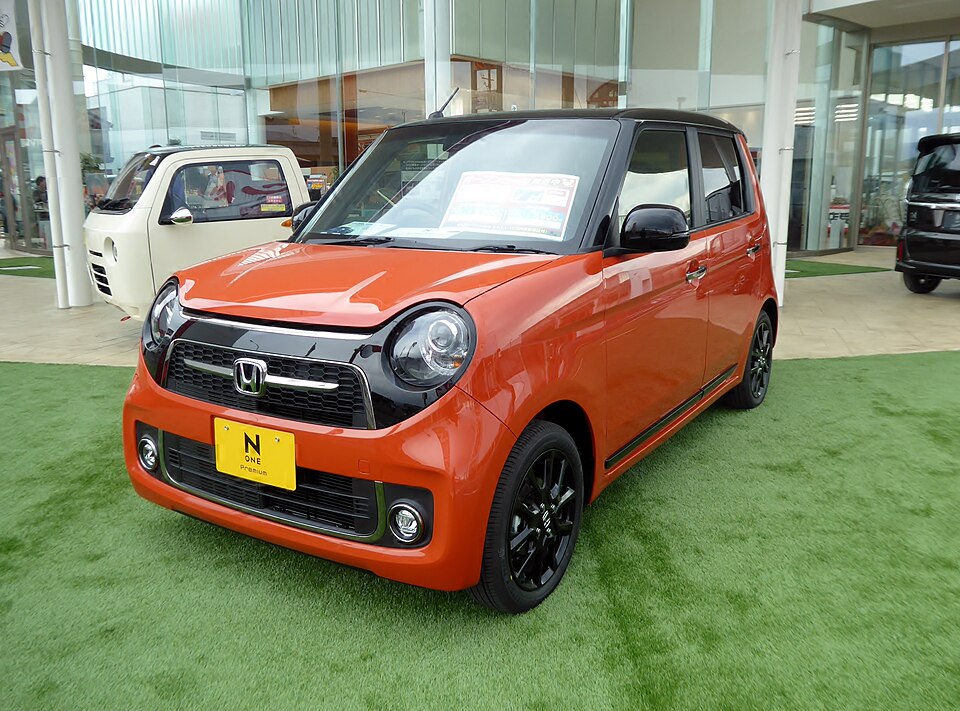 ホンダ N-ONE 初代 の正面写真