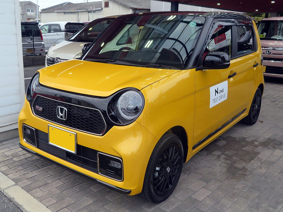 ホンダ N-ONE 2代目 の正面写真
