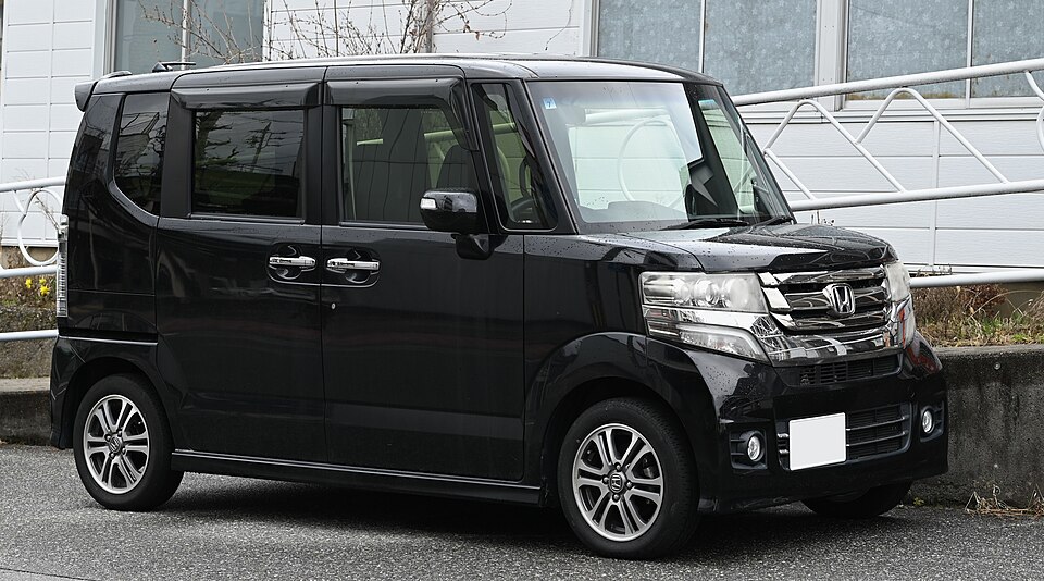 ホンダ N-BOX 初代 の外観写真