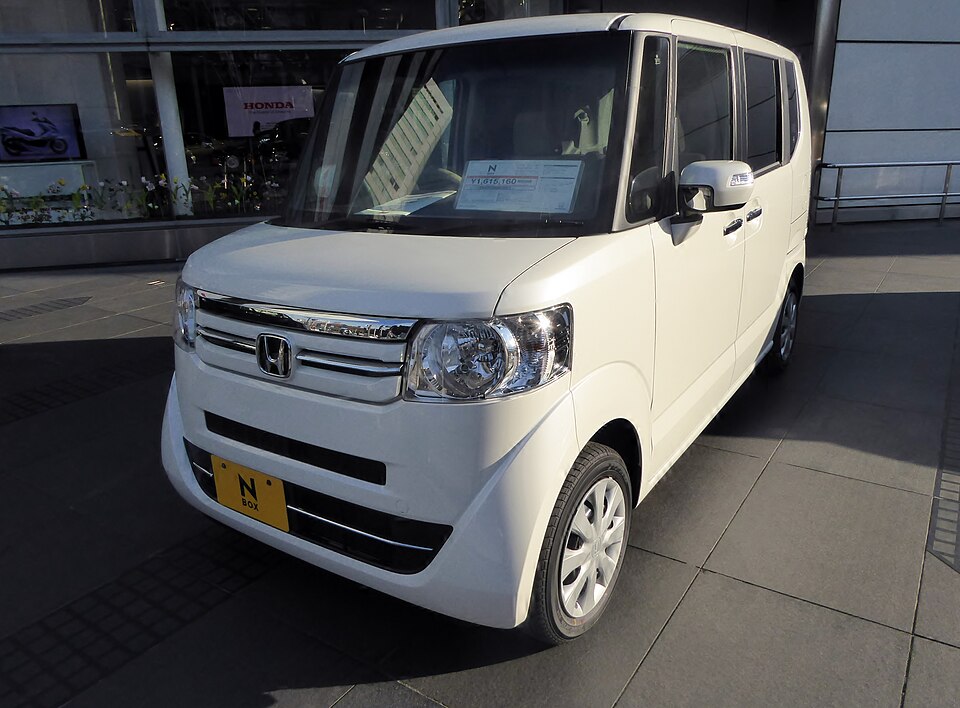 ホンダ N-BOX 初代 標準 の写真
