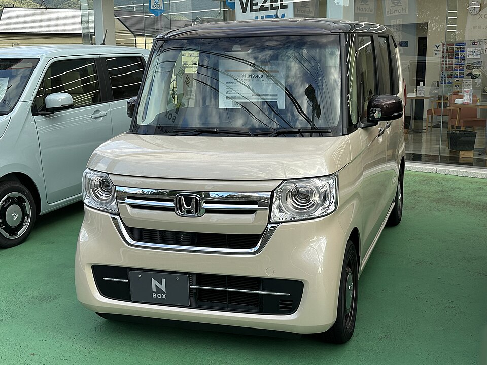 ホンダ N-BOX 2代目 の外観写真
