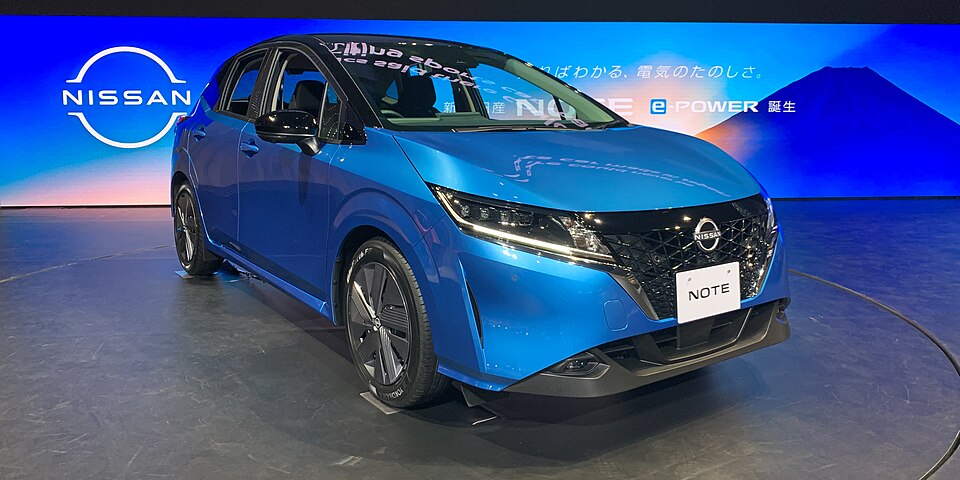 日産 ノート 3代目 の外観写真