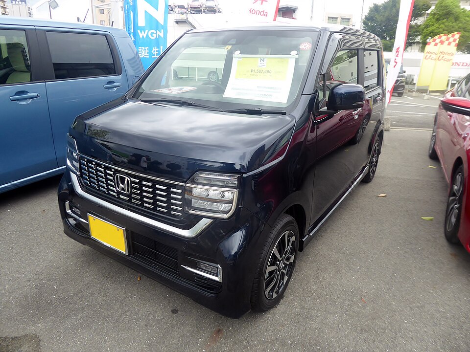 ホンダ N-WGN 2代目 の正面写真