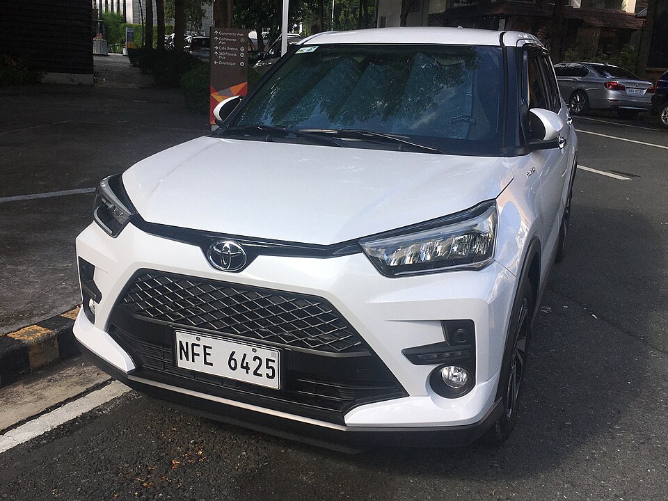 トヨタ ライズ 初代 の外観写真