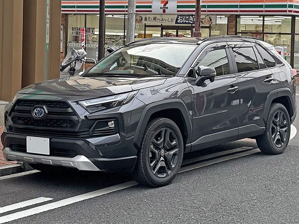 RAV4 5代目 アドベンチャー