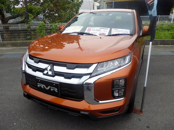 三菱 RVR