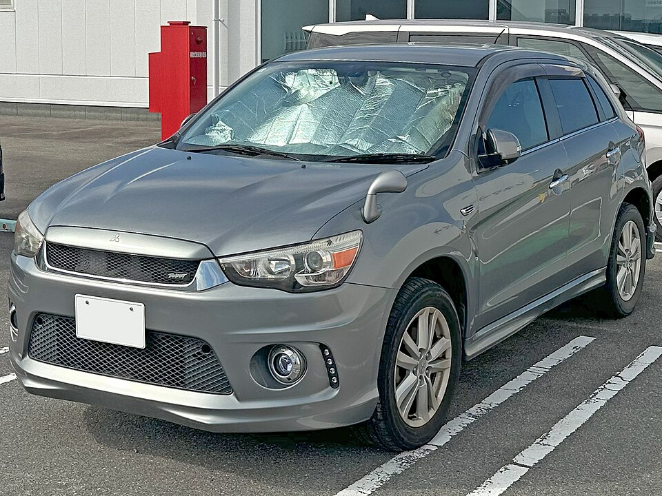 三菱 RVR 3代目 中期 の正面写真
