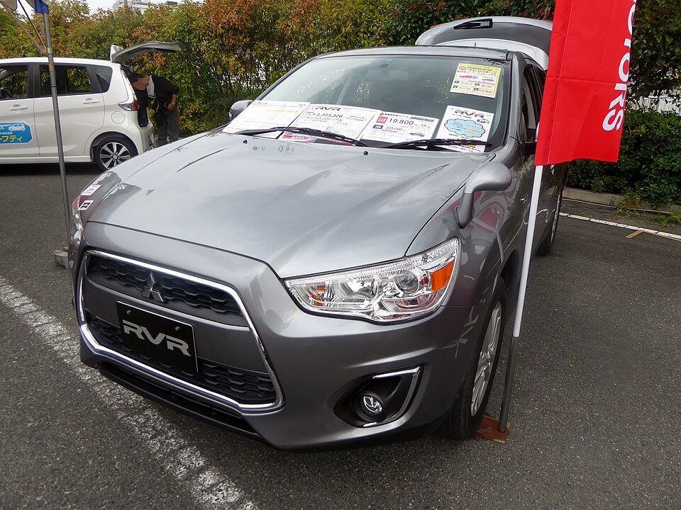 三菱 RVR