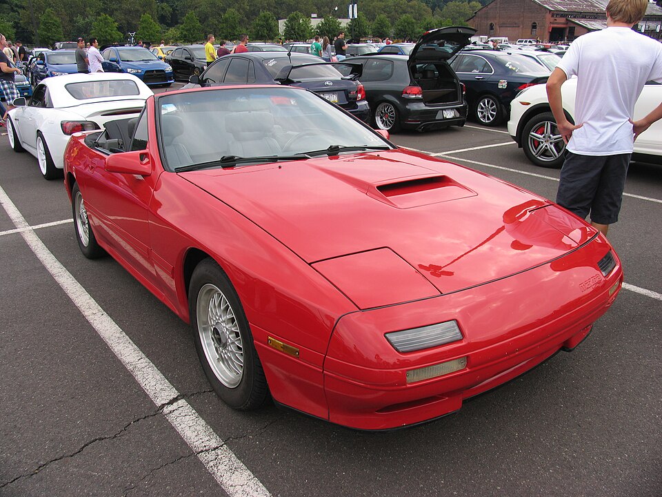 マツダ RX-7 2代目 の外観写真