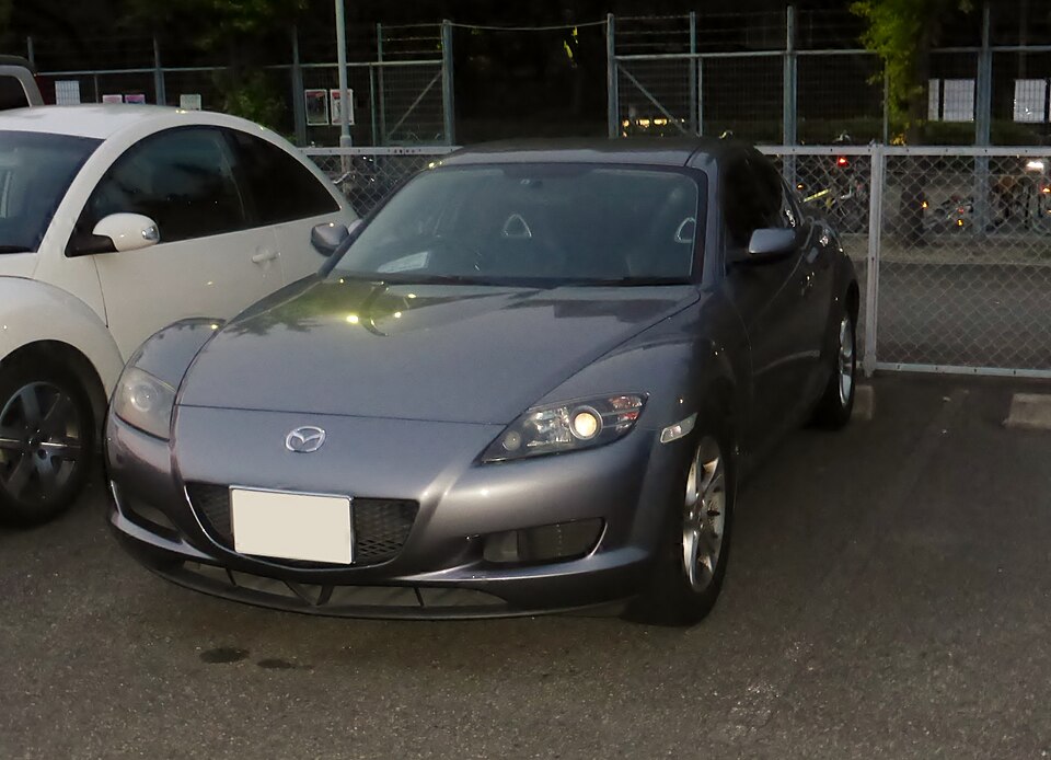 マツダ RX-8 初代 の正面写真