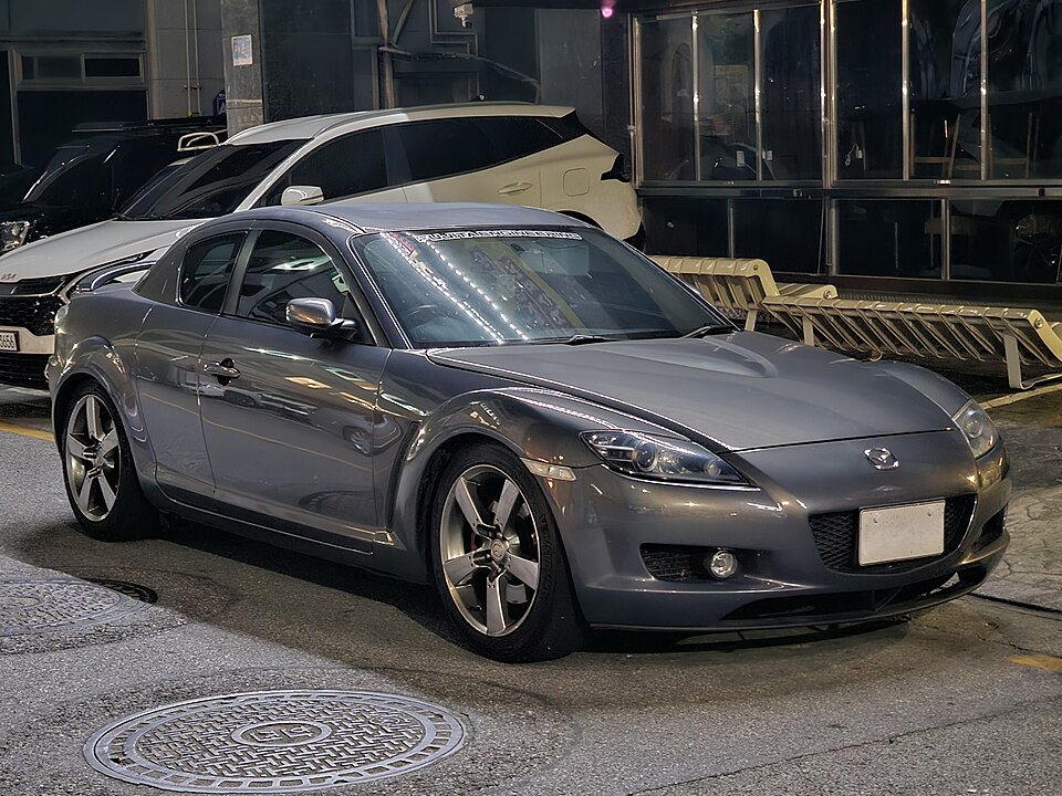 マツダ RX-8 初代 の外観写真