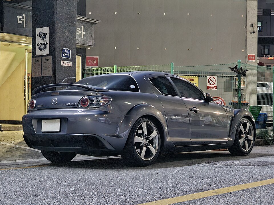 マツダ RX-8 初代 の外観写真