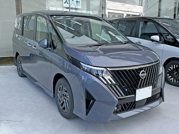 日産 セレナ
