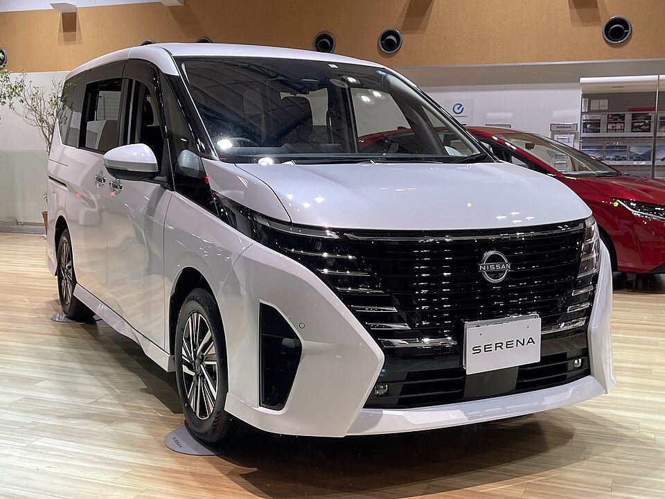 日産 セレナ 6代目 ハイウェイスター の外観写真