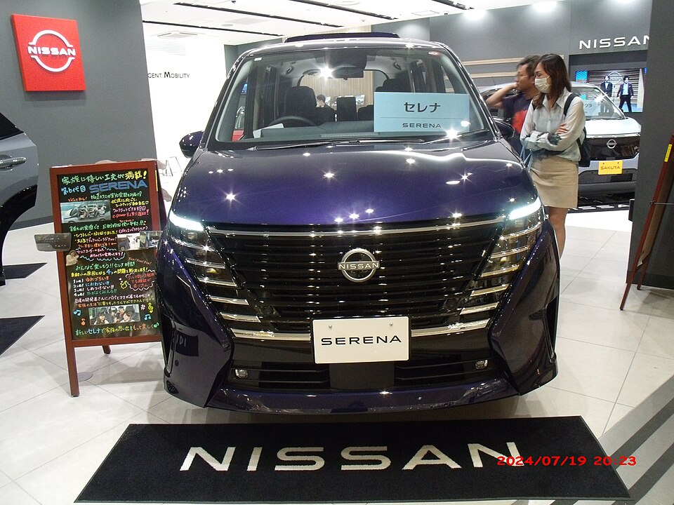 日産 セレナ 6代目 の外観写真