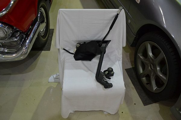 スカイライン 10代目 (R34) の外観写真