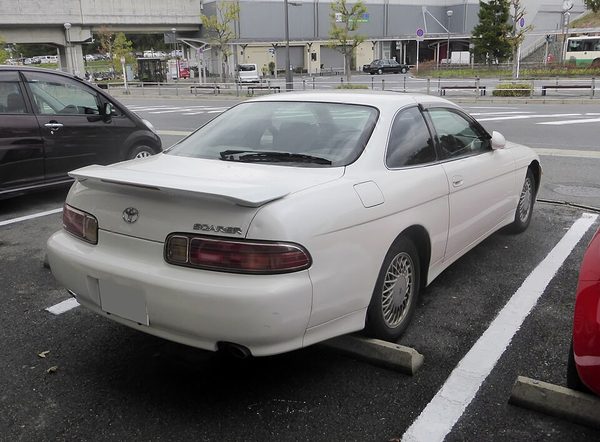 ソアラ 3代目 の後方写真