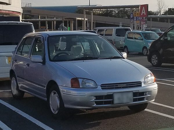 スターレット 5代目 の外観写真