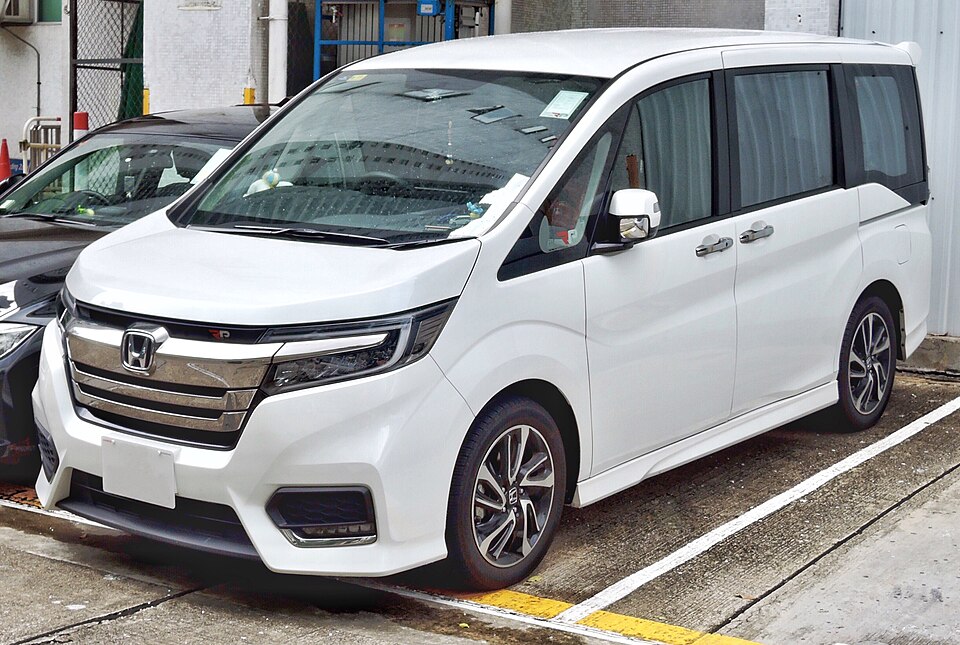 ホンダ ステップワゴン 5代目 の外観写真