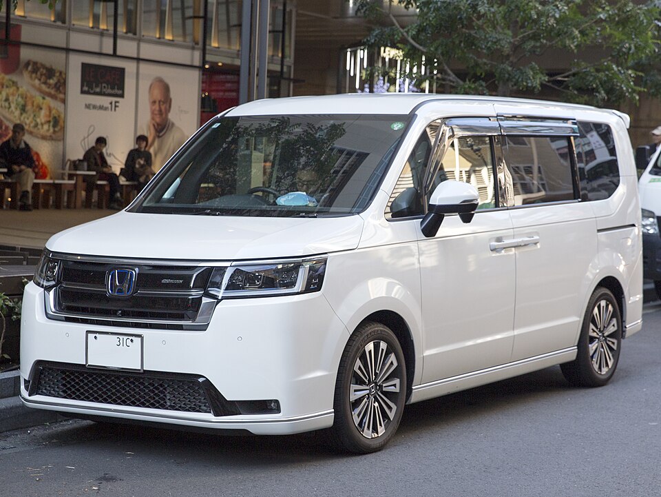 ホンダ ステップワゴン 6代目 標準 の写真