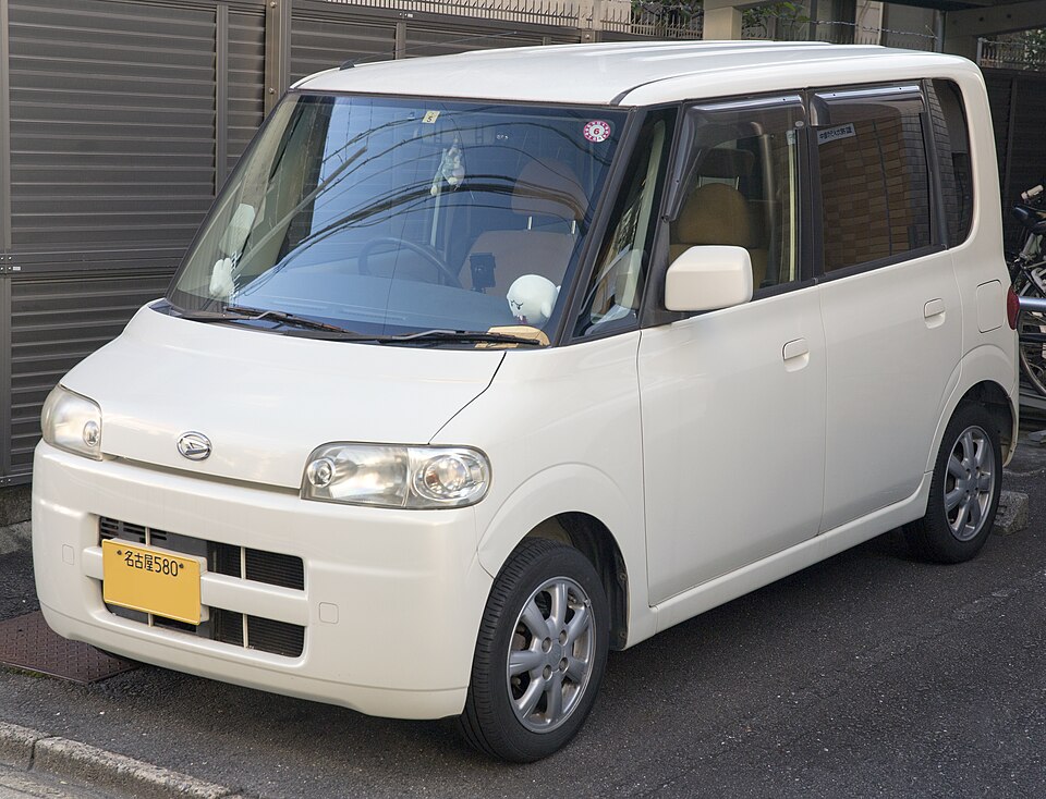 タント 初代 通期 の顔
