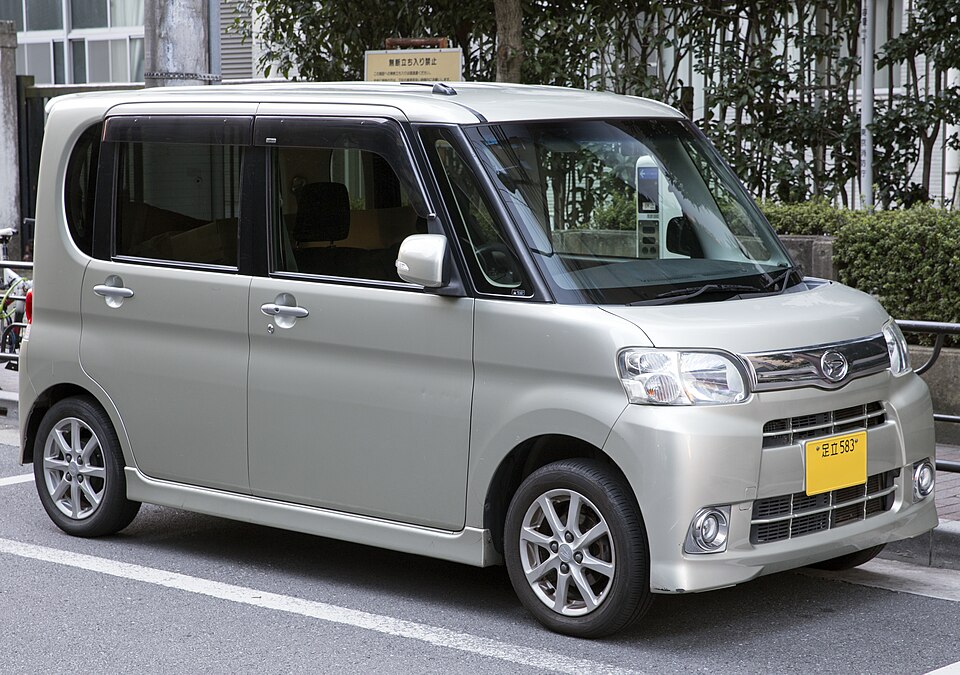 タント 2代目 通期 の顔