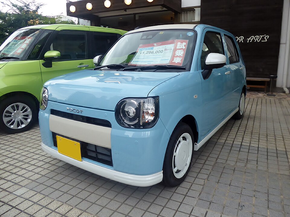 ダイハツ ミラ トコット 初代 の正面写真