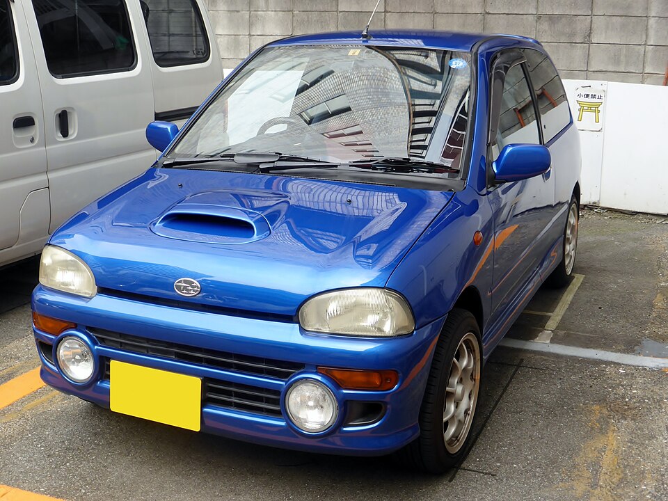 スバル ヴィヴィオ 初代 の正面写真