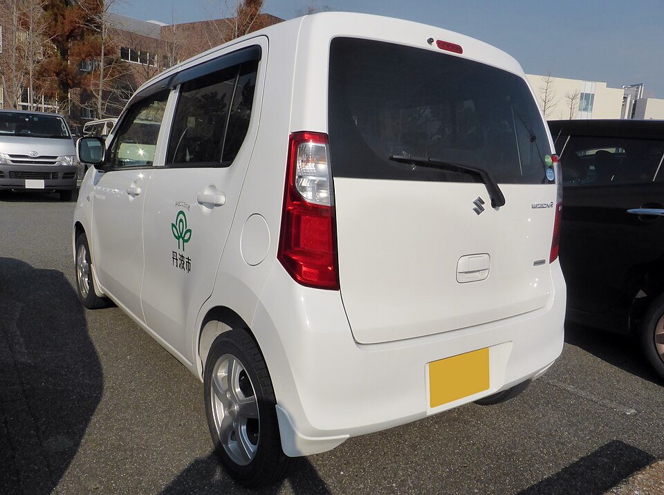 スズキ ワゴンR 5代目 の後方写真